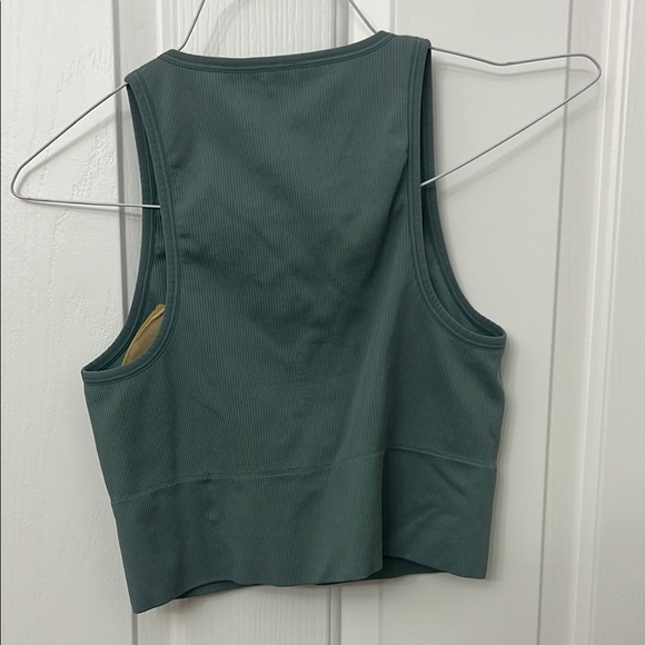 Athleta Gray Ribbed Top - Picture 2 of 2